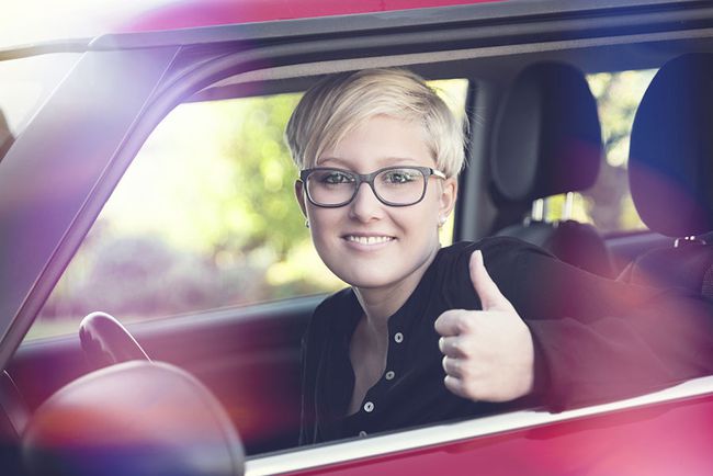 Drei Geschäftsführer des Autohaus Dünnes in Regensburg