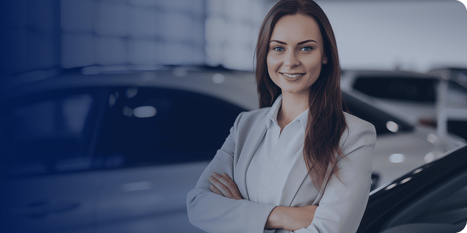 Bild zeigt, Frau mit verschränkten Armen