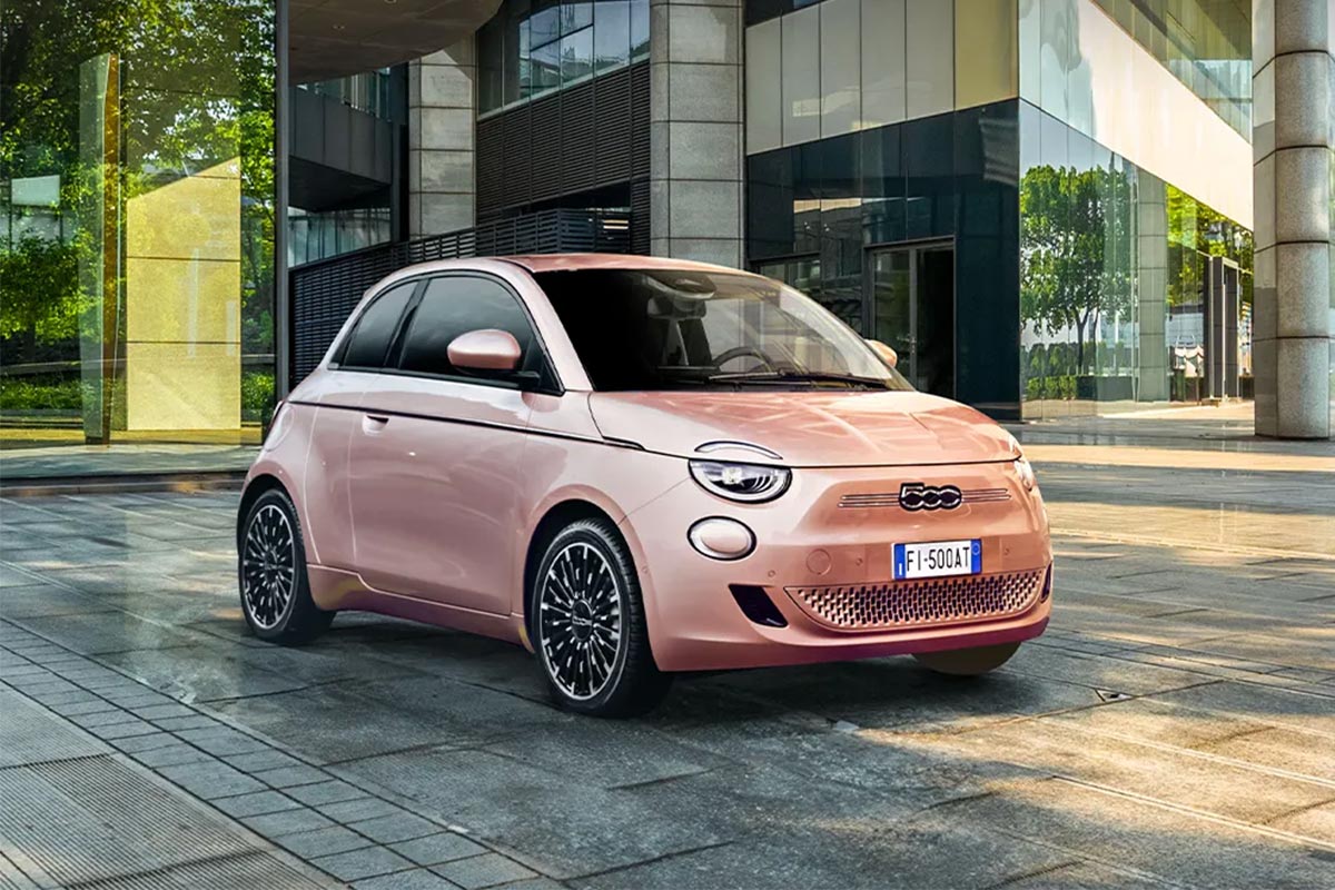 Fiat 500e La Prima in Regensburg