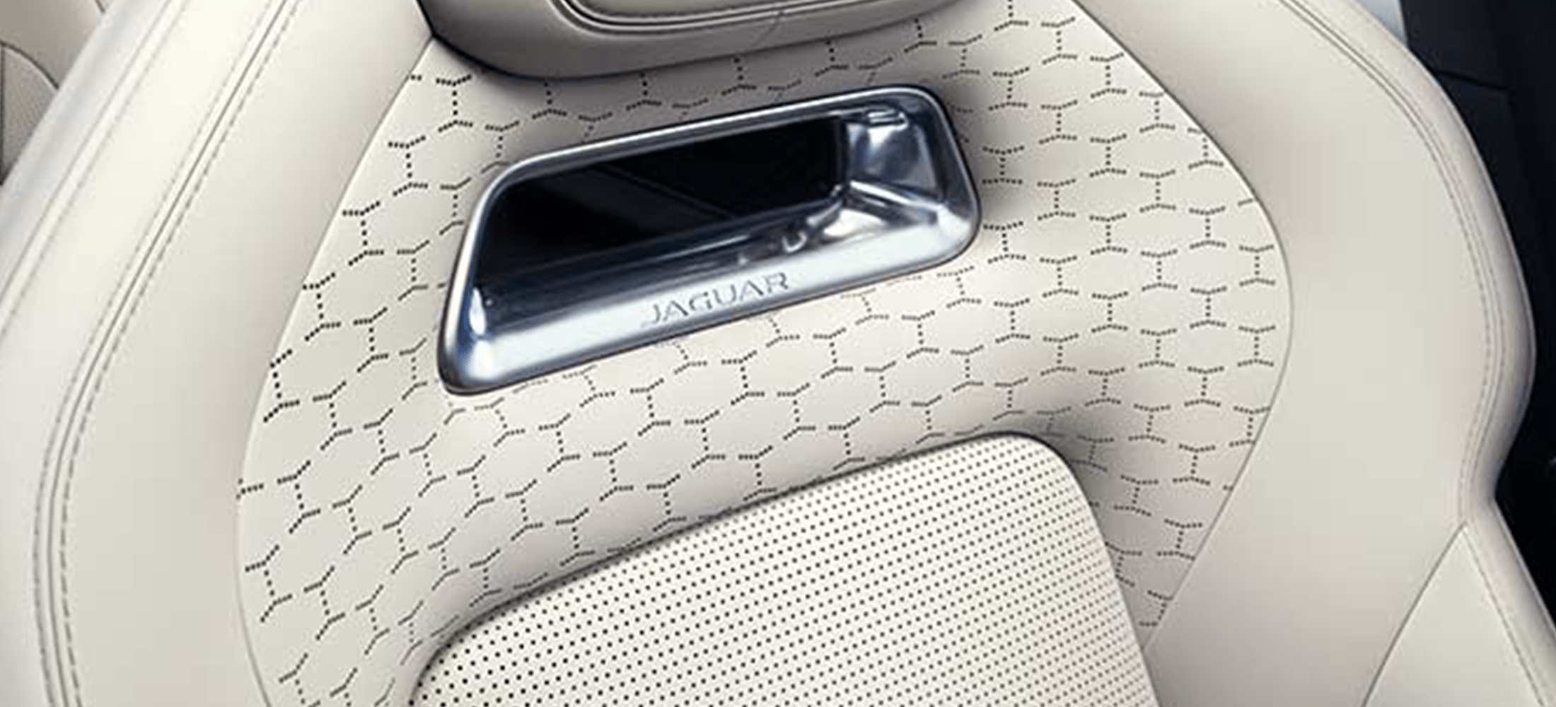 Jaguar F-Pace - Sitze